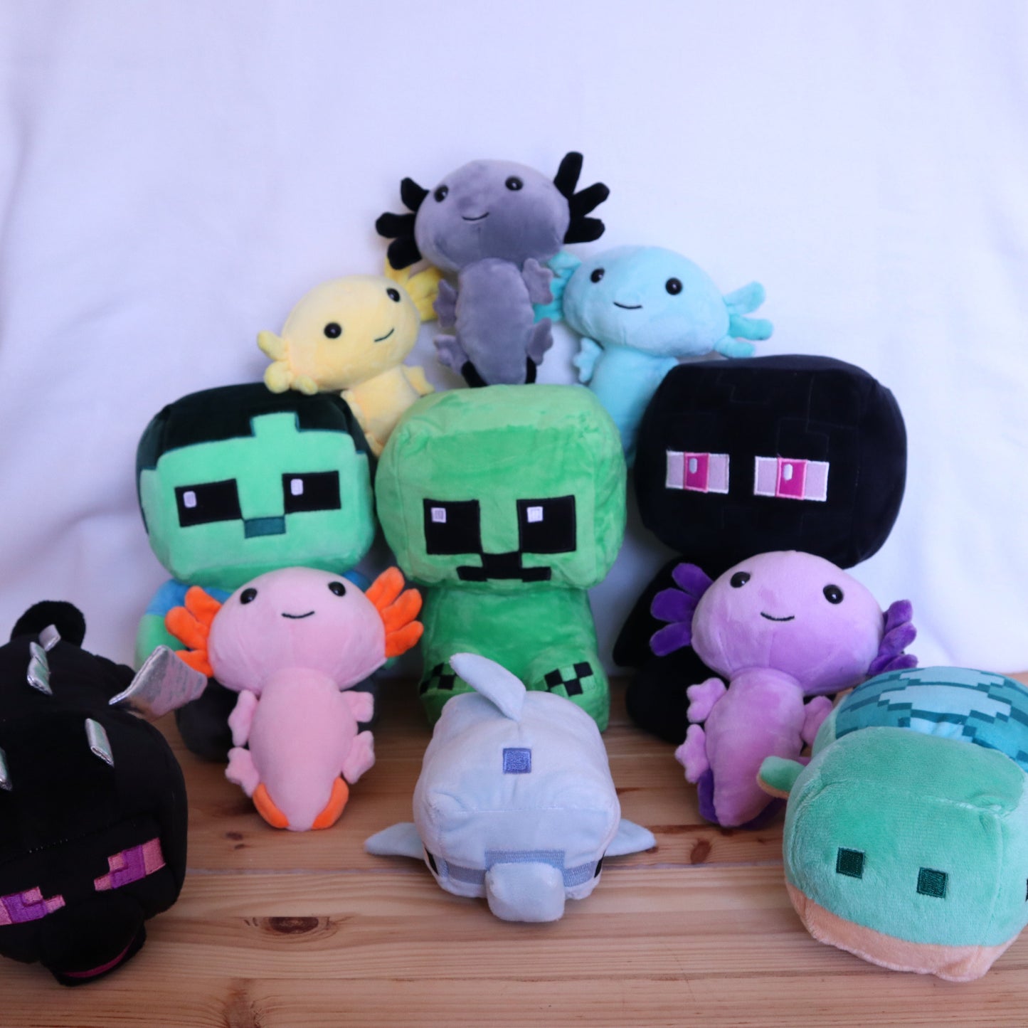 🏝️ Minecraft Axolotl Plush – Your Ultimate Adventure Buddy! 🎮